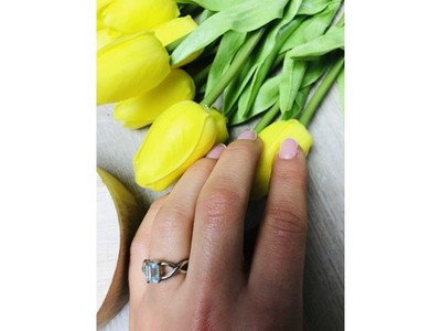 925 Sterling Silver Blue Spinel Ring Size 6.5