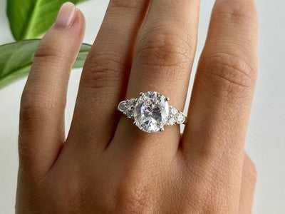 925 Sterling Silver CZ Ring Size 9