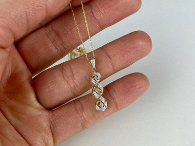 10K Yellow Gold Diamonds Chain With Pendant