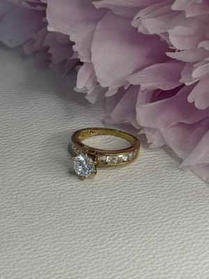 925 Sterling Silver Gold Plated CZ Ring Size 7