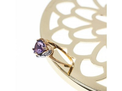 10K Yellow Gold Amethyst & Diamond Ring Size 7.25