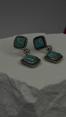 Vintage 925 Sterling Silver Blue Quoc Turquoise Dangle Earrings