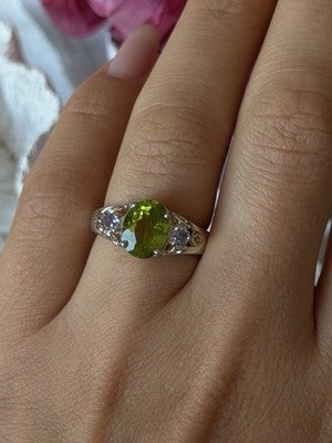 925 Sterling Silver Peridot & Tanzanite Ring Size 7
