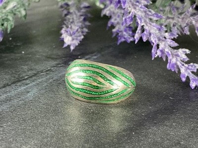 925 Sterling Silver Green Enamel Inserts Ring Size 5.5