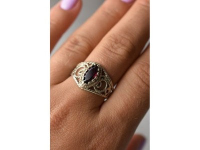 925 Sterling Silver Almandine Openwork Ring Size 10.25