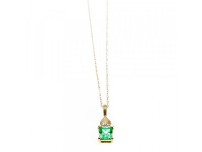 10K Yellow Gold Tsavorite & Diamonds Chain With Pendant