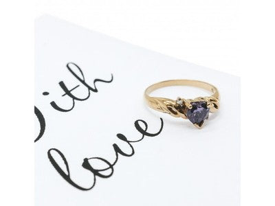 10K Yellow Gold Amethyst & Diamonds Heart Ring Size 6.75