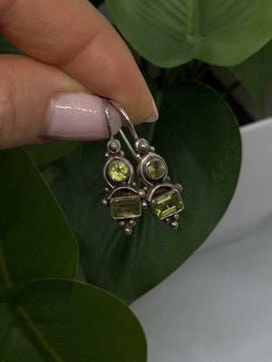 Vintage 925 Sterling Silver Green Peridot Earrings