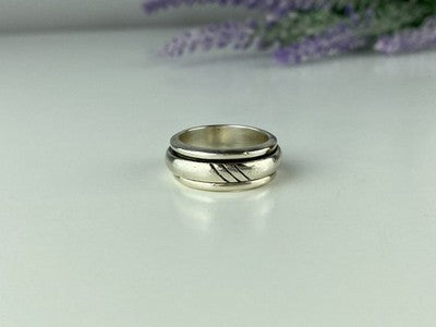 925 Sterling Silver "Spinner" Ring Size 6.5