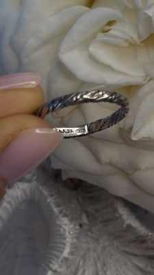 Pandora Rope Minimalist Band 925 Sterling Silver Ring Size 9