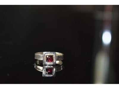 925 Sterling Silver Almandine Ring Size 6.5