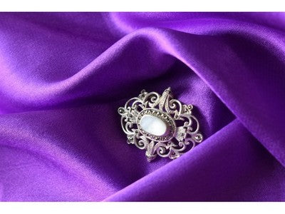 Vintage 925 Sterling Silver Mother of Pearl and Marcasites Brooch