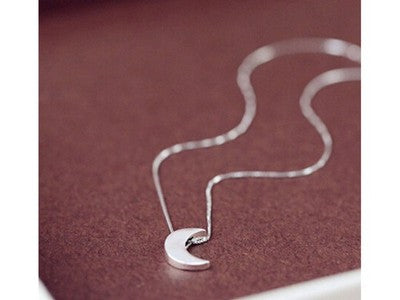 925 Sterling Silver "Moon" Chain with Pendant