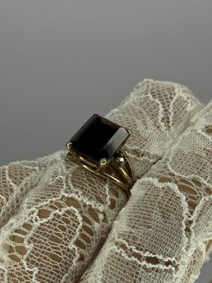 10K Yellow Gold Brown Tourmaline & Diamonds Ring Size 6