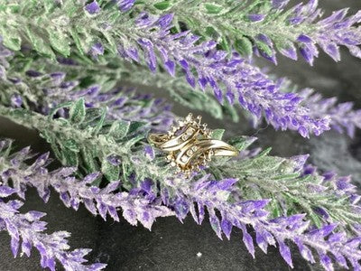 10K Yellow Gold Diamonds Ring Size 7.5