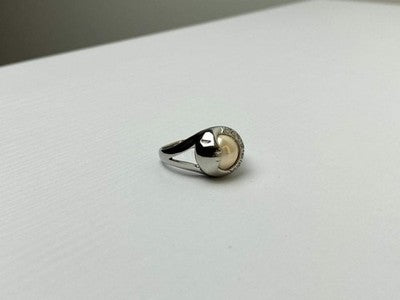 Ring With Pearl and CZ "Moon" Size 7.5