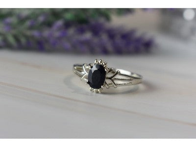 925 Sterling Silver Black Spinel Ring Size 10.25