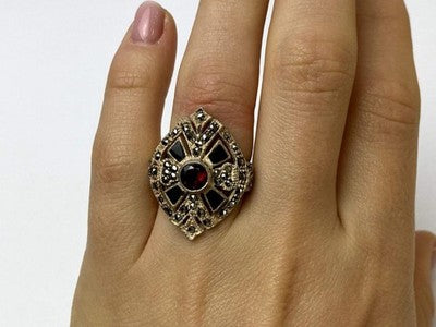 925 Sterling Silver Spessartine, Black Nephrite & Marcasites Ring Size 6.5
