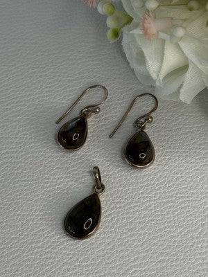 925 Sterling Silver Quartz Earrings & Pendant Set