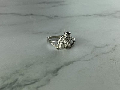 925 Sterling Silver "Monkey With a Child" Ring Size 7.5