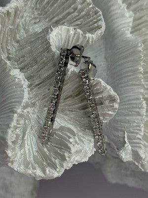 14K WHITE GOLD DIAMONDS EARRINGS LENGTH 1.13 INCH