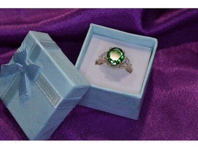 925 Sterling Silver Emerald & CZ Ring Size 6.5