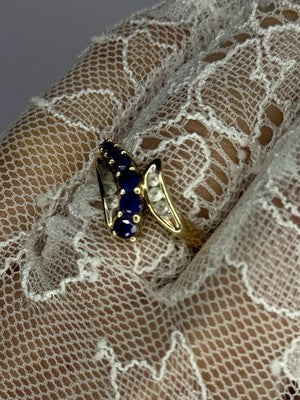 10K Yellow Gold Blue Topaz & White Topaz Ring Size 8