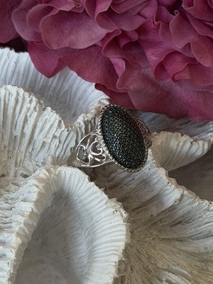 Vintage 925 Sterling Silver Black Diamond Ring Size 8