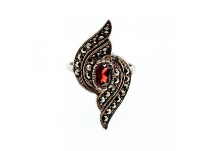 Vintage 925 Sterling Silver Garnet & Marcasites Ring Size 5.5