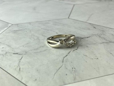 925 Sterling Silver White Topaz Ring Size 7