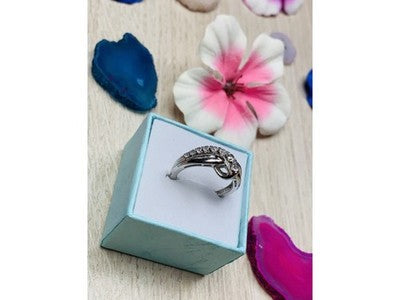 925 Sterling Silver White Topaz Ring Size 6.5