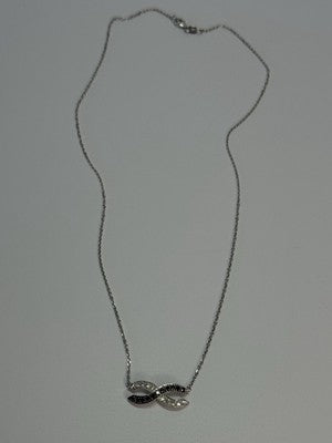 14K WHITE GOLD BLACK & WHITE DIAMONDS 0.31 CARAT NECKLACE LENGTH 16.5 INCH