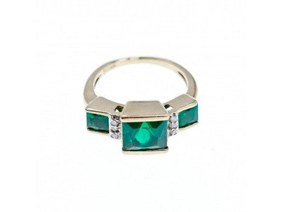10K Yellow Gold Emerald & Diamonds Ring Size 5.5