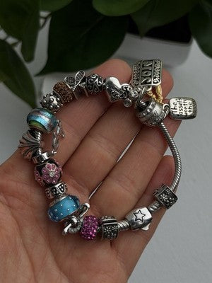 Donatella 925 Sterling Silver 19 Charms Bracelet