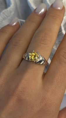 Elegant 925 Sterling Silver Yellow Citrine Ring Size 8