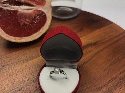 925 Sterling Silver Pearl & CZ Ring Size 5.5