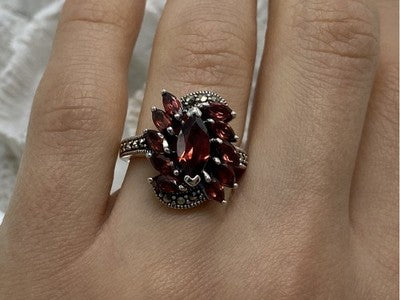 925 Sterling Silver Spessartine & Marcasites Ring Size 6.5