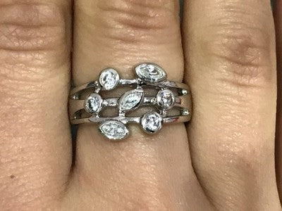 925 Sterling Silver CZ Ring Size 8