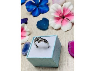 925 Sterling Silver White Topaz Ring Size 6.5