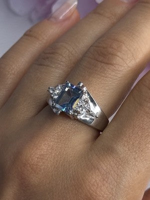 925 Sterling Silver CZ Ring Size 9