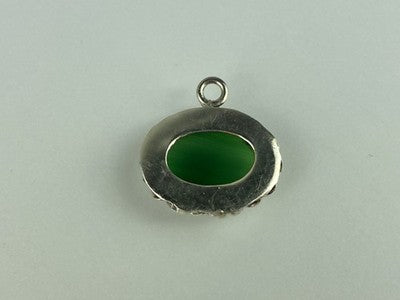 Vintage 925 Sterling Silver Green Agate Pendant