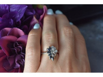 925 Sterling Silver Dark Blue Spinel & CZ Ring Size 6.5