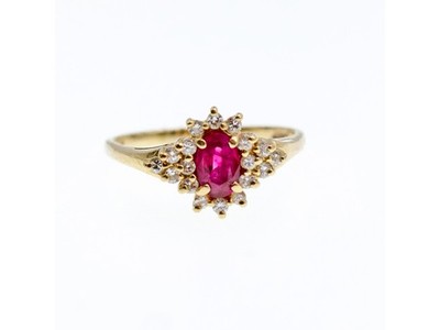 14K Yellow Gold Ruby & Diamonds Ring Size 8