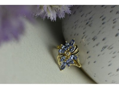 14K Yellow Gold Tanzanite & Diamond Ring Size 10
