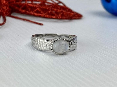 925 Sterling Silver Moonstone Ring Size 10.25