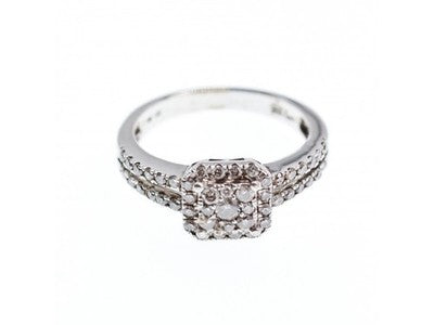 10K White Gold Diamonds Ring Size 6.5