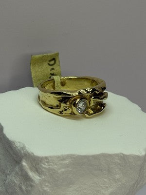 18K YELLOW GOLD DIAMOND 0.60 CARATS RING SIZE 7.5