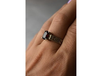 Vintage 925 Sterling Silver Spessartine Ring Size 9