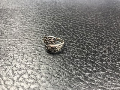 925 Sterling Silver Ring 6.5 (Adjustable)