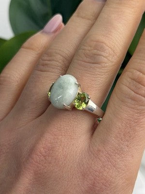 Joy 925 Sterling Silver Jade & Peridot Ring Size 10